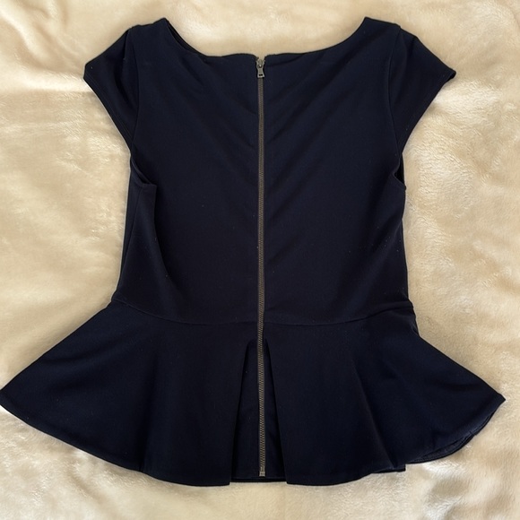 Alice + Olivia Navy Peplum Top Size Small - Picture 4 of 7